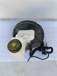 Головний гальмівний циліндр Toyota Aygo X 472000H180A 03785260014