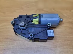 Двигун люка Volvo S80 LR09010AC 09255957