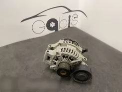BMW 5 E60 E61 Генератор 1042106020 7550468