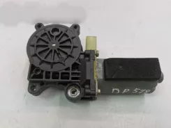 Моторчик склопідйомника передніх дверей BMW 3 E46 0130821923