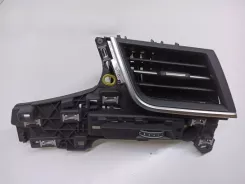 Audi Q7 4M Бокова дефлектор приладової панелі 4M2820902AK 0995700002