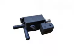 Вакуумний клапан / електромагнітний клапан турбіни Volvo S60 8627299 03T037 22244006