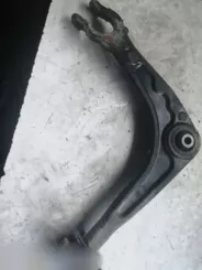 Peugeot 407 Передній нижній поперечний важіль 7BAA01 0112798