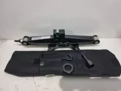 Домкрат для автомобіля KIA Sportage 091303U200 091102Y000