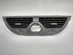 Центральні вентиляційні отвори/форсунки приладової панелі Nissan Primera 08549000 08549006