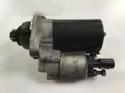 Стартер Volkswagen PASSAT B7 02Z911024P