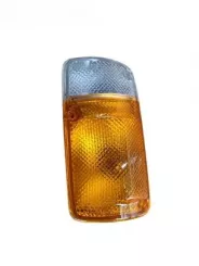 Nissan Patrol Y60 Передній покажчик повороту 012151543L 012151543 082151543L