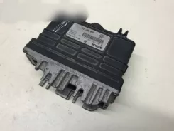 Контролер / модуль ЕБУ Volkswagen PASSAT B4 8A0907311L 0261203188 0261203189