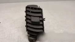 Центральні вентиляційні отвори / форсунки приладової панелі Opel Zafira B 13144401 213680437 1000745