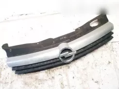 Решітка радіатора Opel Astra H 60008131 10026843