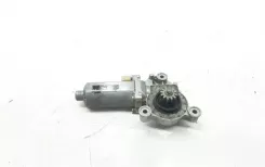 Volvo 850 Мотор підйомника задніх дверей 0130821604