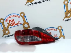 Задній ліхтар Peugeot 406 104375