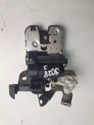Замок задніх дверей Volkswagen PASSAT B8 для фургонів 3G0827503 011002031215