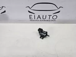 Датчик тиску повітря Toyota Auris 150 258600R010 72828606 08T031