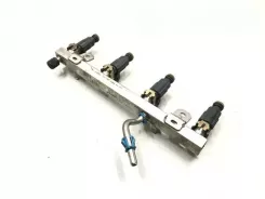 Opel Corsa C Рейка впорскування 0280151219 k2859