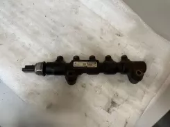 Рейка впорскування Ford Fiesta 9654592680 09333104215