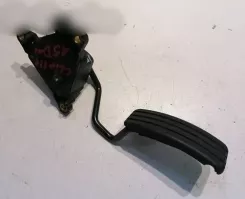 Педаль газу / акселератора Renault Clio III 8200297342 00132 1527C