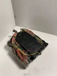 Рамка/модуль запобіжників Volvo V70 08679899 02W494 08696098