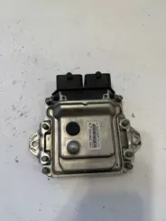Контролер / модуль ЕБУ Suzuki Swift II 3391069L01 0261S07288 069L0