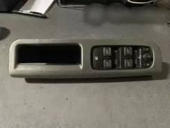 Кнопки вікон Volvo V50 30795082 03451720