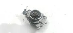 Вакуумний насос BMW 5 E39 03t2380052 03T238070952