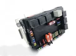 Блок запобіжників Mercedes-Benz CL C216 / Комплектний 08022177 A2215450801 A2215403250