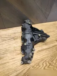 Впускний колектор Audi A5 8T 8F 03L129711AP