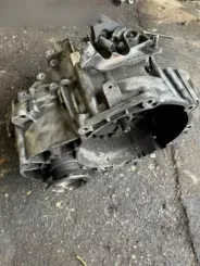 Volkswagen PASSAT B6 Механічна 6-ступінчаста коробка передач KDS 02117P02 11040682