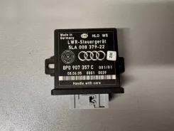 Блок керування / Модуль освітлення Audi A3 S3 A3 Sportback 8P LCM 8P0907357C 00010039 5LA00837922