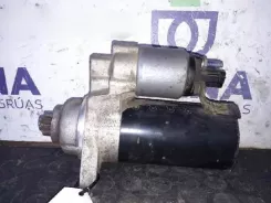 Volkswagen Polo Стартер 0001123018 021711024 BOSCH