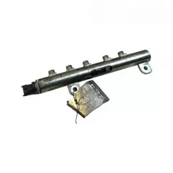 Opel Vectra C Рейка впорскування 55209572 098223L4 0445214093