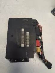 Модуль комфорту / контролер Audi A2 8Z0959433AC 00883197 00002644B4