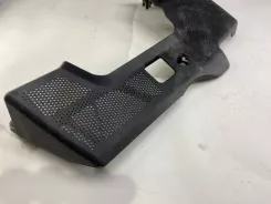 Верхня кришка двигуна Volkswagen Bora 06A119518 06A119512C