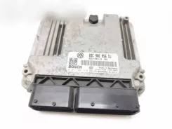 Контролер / модуль ЕБУ Volkswagen Golf Plus 03C906056DJ 0261S02310 1039S14728