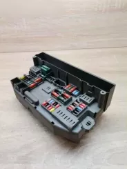 Рама / Модуль запобіжників BMW 7 E65 E66 040407 073214