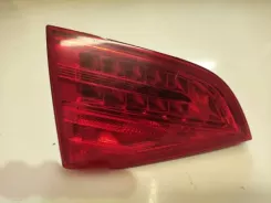 Задні ліхтарі Audi A4 S4 B8 8K / Комплект 8K9945093B 040510L