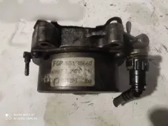 Вакуумний насос Opel Vectra C 55188660 04T2094839 69877290201B