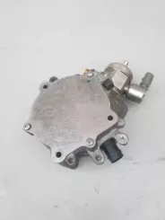 Вакуумний насос Volkswagen Jetta VI / Вакуум 06K145100J 06A127026A 0261520228