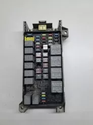 Рамка / модуль запобіжників KIA Sorento 911603E050 10030901013