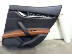 Оббивка / Комплект Maserati Ghibli 105804723C
