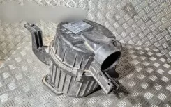 Корпус повітряного фільтра Toyota Land Cruiser (HDJ90) 2202062100 1001404690 62410