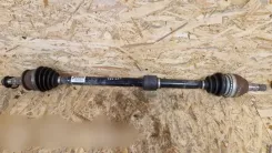 Opel Zafira C Передній піввісь 13377898 10257370
