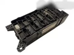 Рамка / модуль запобіжників KIA Sorento 911603E020 10031113031 Y03E