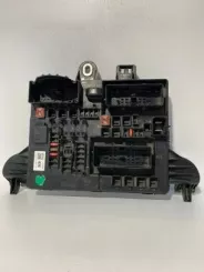 Opel Insignia A Frame / Модуль запобіжників 22737768 08531131411
