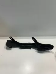 Кронштейн / кріплення фари Polestar 3 32228765 101617031