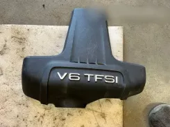 Верхня кришка двигуна Audi Q5 SQ5 06E103927K 06E103927
