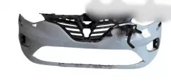 Передній бампер Renault Clio V 520431589R 035334