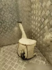 Бачок рідини для омивача лобового скла Toyota Yaris Verso 060851017