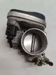 Дросельна заслінка Volkswagen PASSAT B6 06F133062 052911