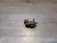 Вакуумний клапан Volvo V70 72224010 30611668 05T165